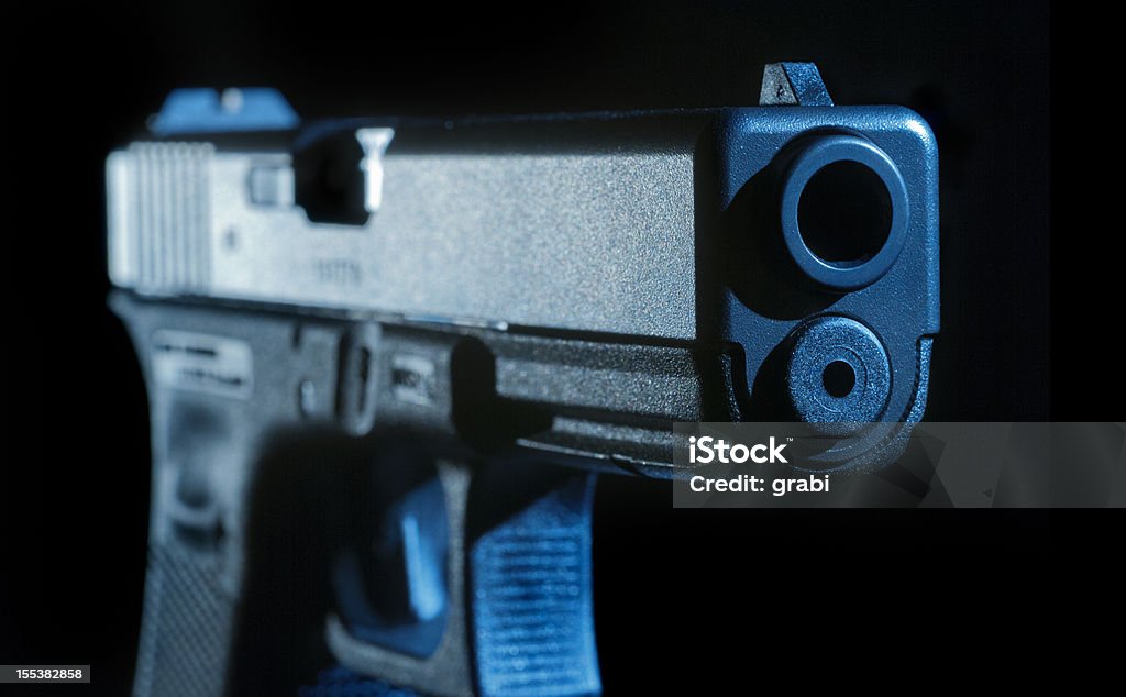 Pistol - Foto stock royalty-free di Canna di arma da fuoco