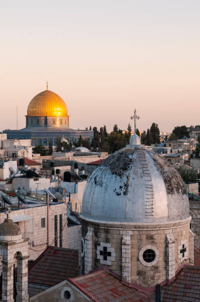 istock Islam and Christianity in Jerusalem Old City 155383995