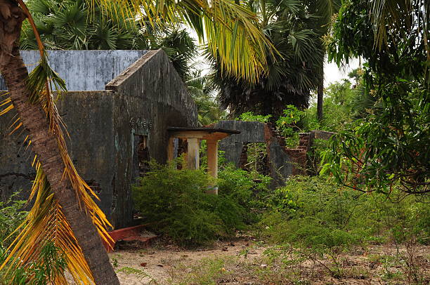 Telephoto image of the Tsunami damage to property and life on the East coast of Sri Lanka in 26th December 2004.