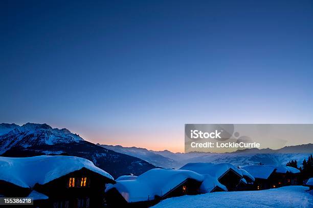 Winter Sonnenuntergang Stockfoto und mehr Bilder von Weihnachten - Weihnachten, Winter, Himmel