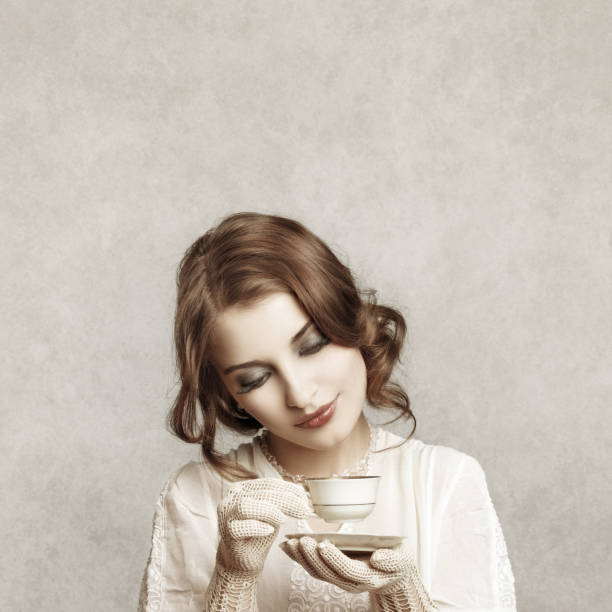 istock Retro cafe girl 155386305