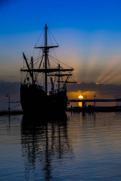 istock Spanish Galleon at Sunrise 1553865205