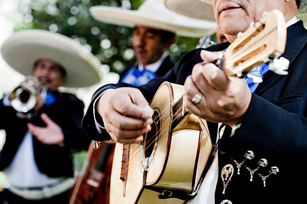 Mariachi Band Mariachi musicians playing music  latin music photos stock pictures, royalty-free photos & images