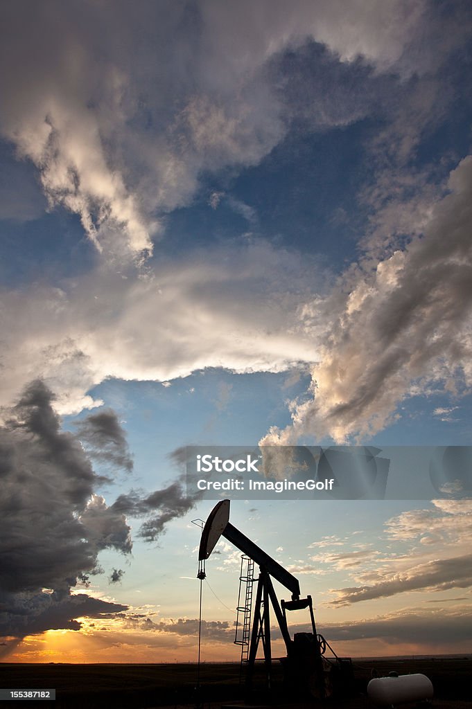 Prairie pumpjack en Alberta, au Canada - Photo de Gaz naturel libre de droits