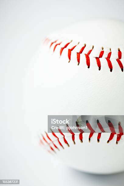 Baseball - zdjęcia stockowe i więcej obrazów Piłka do baseballu - Piłka do baseballu, Tło, Czerwony