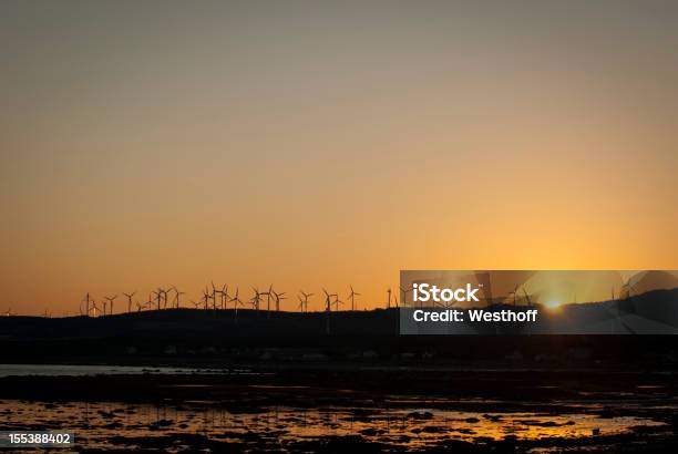 Чат Windfarm С — стоковые фотографии и другие картинки Ветряная электростанция - Ветряная электростанция, Квебек, St Lawrence Seaway