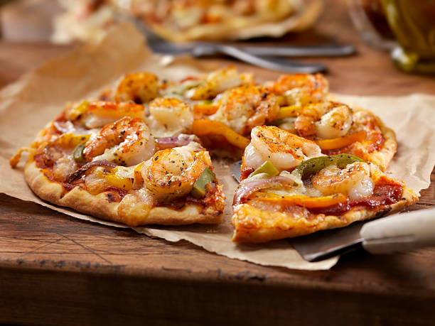 istock Grilled Shrimp and Roasted Pepper Pizza 155388794