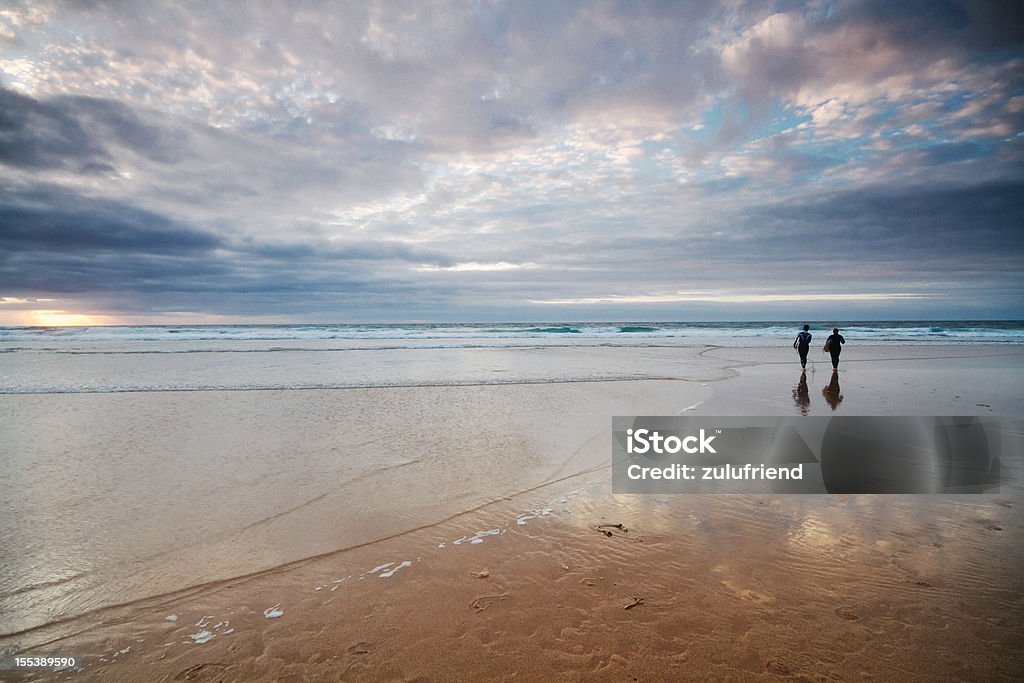 Praia ao pôr-do-sol - Foto de stock de Exterior royalty-free