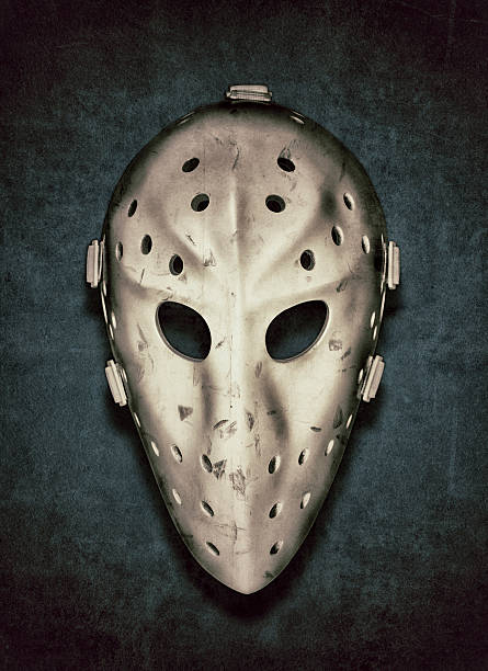 istock Vintage Hockey Goalie Mask 155391129