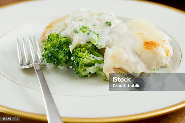 건강한 하띤 디반 및 라이스 브로콜리 닭고기에 대한 스톡 사진 및 기타 이미지 - 닭고기, 소파, 베사멜 소스
