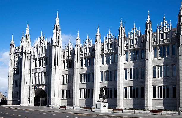 The Facade of Marischal College Building, Aberdeen Marischal College is a building and former university in the centre of the city of Aberdeen in north-east Scotland. aberdeen scotland stock pictures, royalty-free photos & images