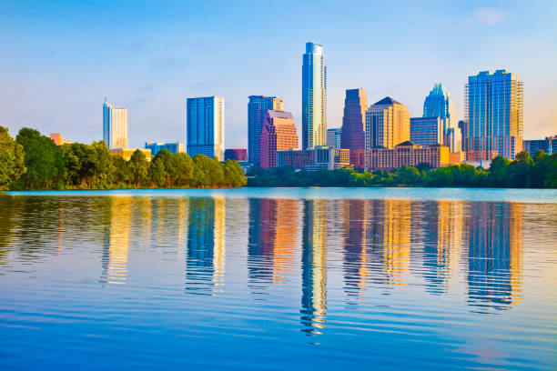 istock Austin skyline at sunrise reflected in Ladybird Lake 155392042