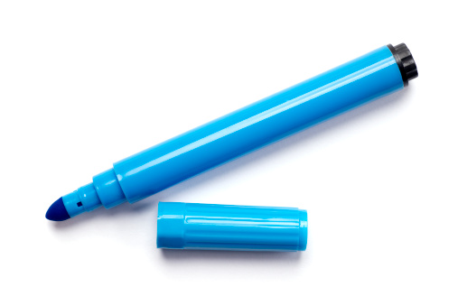 Azul bolígrafo marcador Aislado en blanco photo