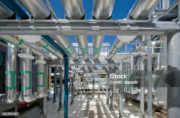 Industrielle Klimaanlage System Auf Dem Dach Stockfoto und mehr Bilder von Dach - Dach, Farbbild, Fotografie