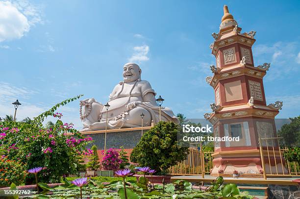 Siedzący Budda W Wietnamie - zdjęcia stockowe i więcej obrazów My Tho - My Tho, Wietnam, Architektura