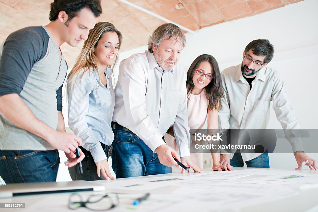 Arquitectura de tormenta de ideas - Foto de stock de Adulto libre de derechos