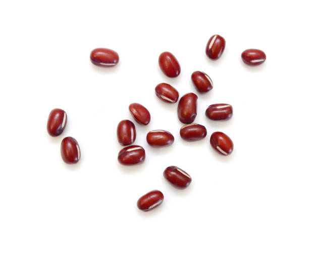 istock Adzuki beans pouring on white background 1553929203