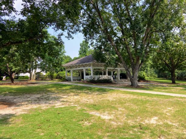 istock Kiesel Park in Auburn, Alabama 1553930538