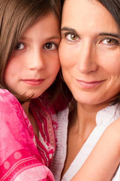 istock Mom and Daughter 155393234