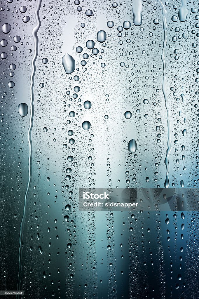 Dramática coloración de condensación en el vidrio - Foto de stock de Agua libre de derechos