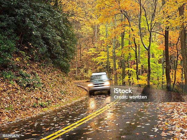 Cadena Montañosa Smoky Mountains Otoño Carreteras Serie Foto de stock y más banco de imágenes de Hoja