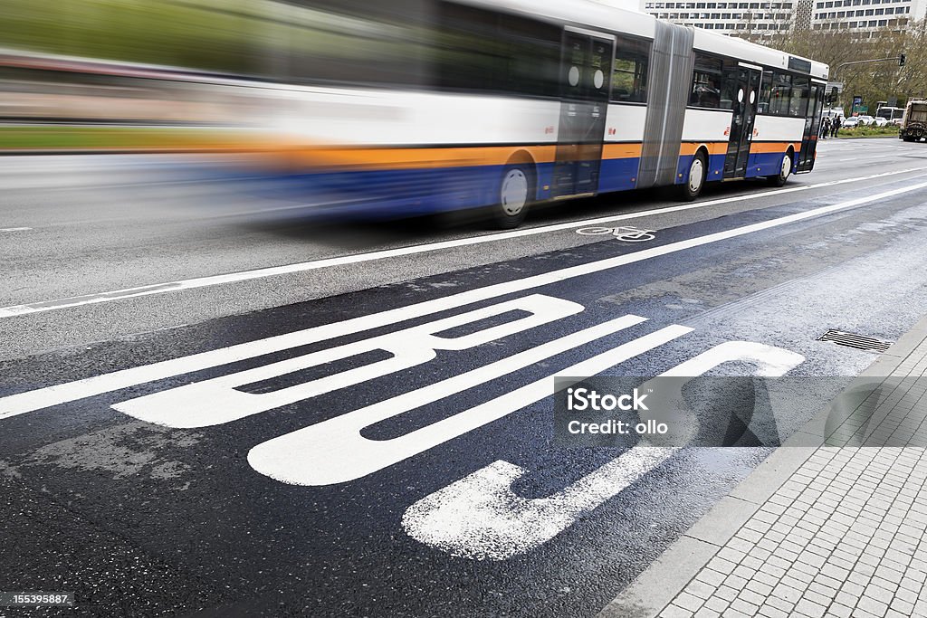 Bus lane - Lizenzfrei Busspur Stock-Foto