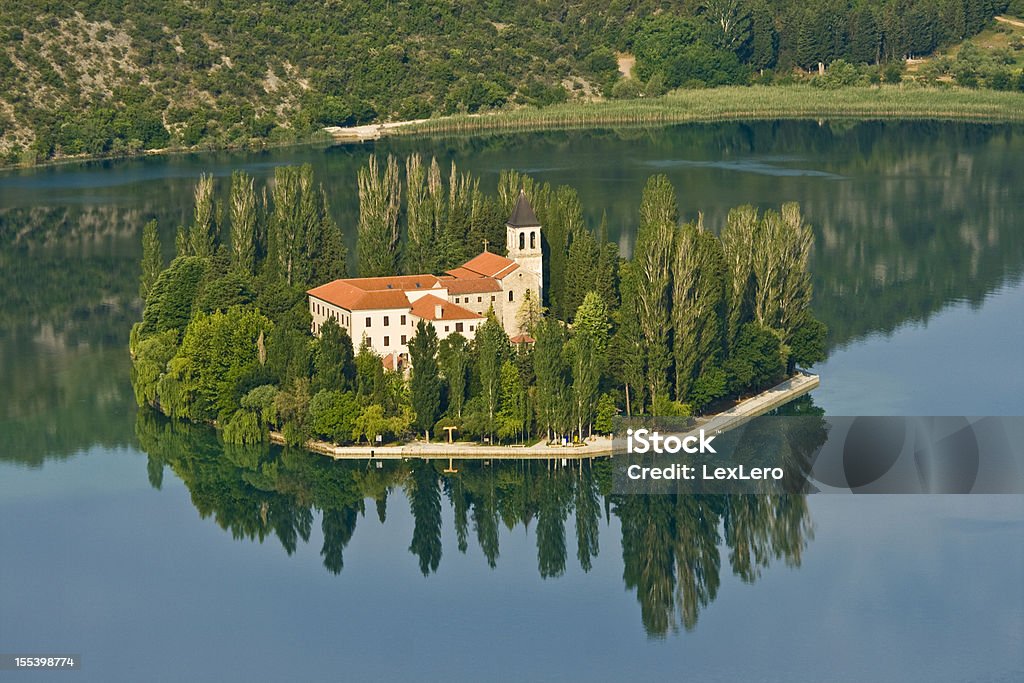 Wyspa Visovac i monastery - Zbiór zdjęć royalty-free (Chorwacja)