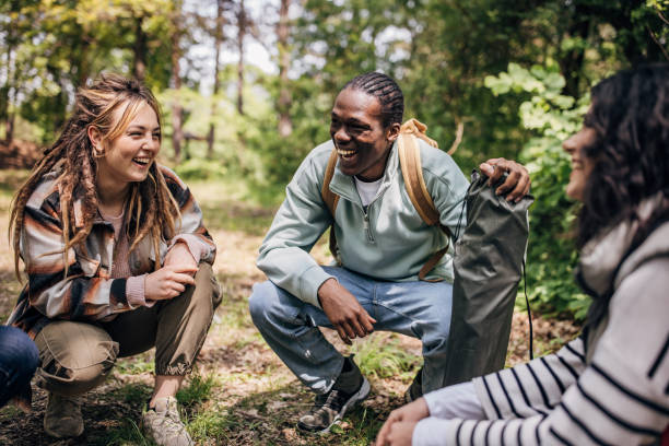 istock Friends in nature 1553996347