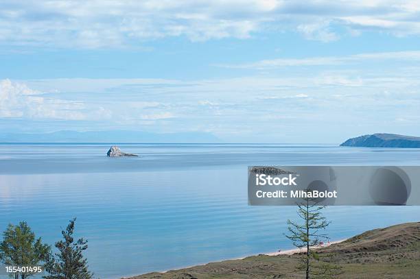 Foto de Noname Pequenas Ilhas No Lago Baykal Ver e mais fotos de stock de Lago Baikal - Lago Baikal, Verão, Azul