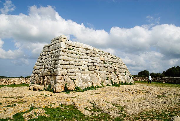 Naveta des Tudons, Menorca, Islas Baleares