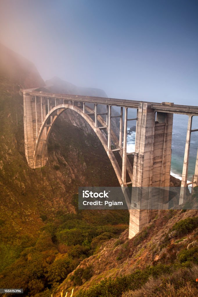 Bixby Bridge, Big Sur, Kalifornien, USA - Lizenzfrei Anhöhe Stock-Foto