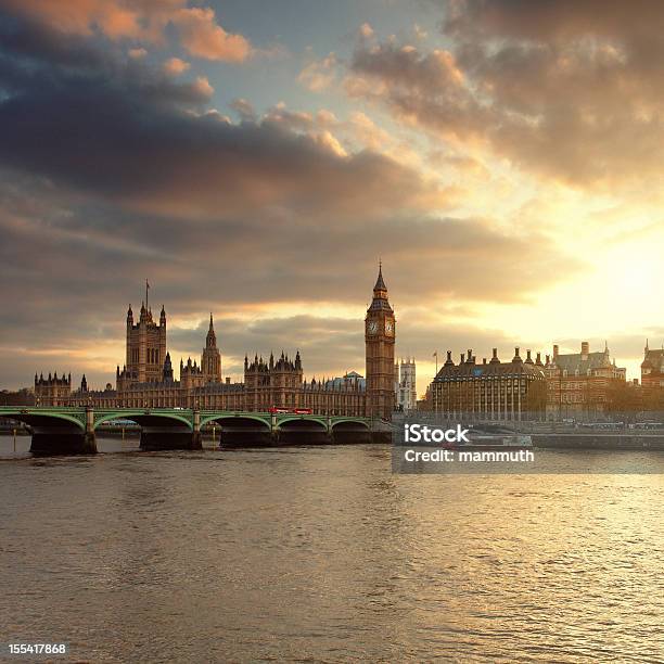 Big Ben Und Parlament Bei Sonnenuntergang In London Stockfoto und mehr Bilder von Big Ben