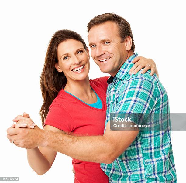 Sonriente Pareja Bailando Juntos Aislado Foto de stock y más banco de imágenes de Bailar - Bailar, Pareja madura, Abrazar