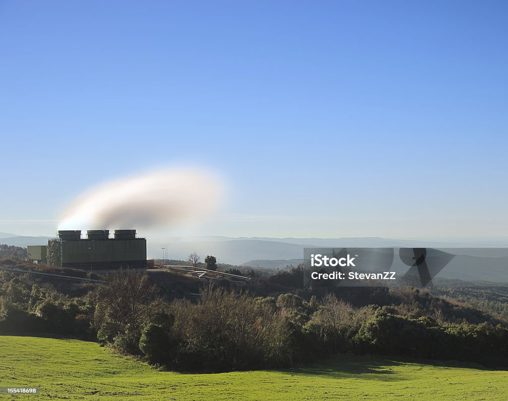 Geotérmica energia. Uma estação de energia sustentáveis para A produção de electricidade. - Foto de stock de Calor royalty-free