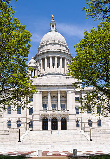 istock Marble Stairs to the State House 155419382