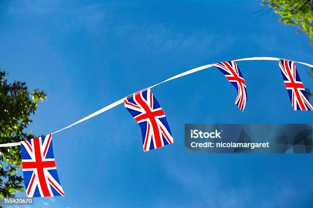 Британский Union Jack Ударяя — стоковые фотографии и другие картинки Флаги - Флаги, Британский флаг, Великобритания