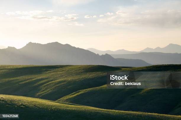 Sonnenuntergang Über Green Hills Stockfoto und mehr Bilder von Abenddämmerung - Abenddämmerung, Berg, Colorado - Westliche Bundesstaaten der USA