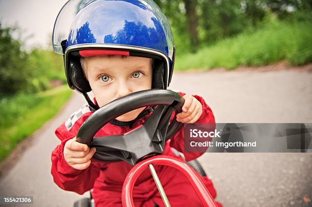 Foto de Little Racer e mais fotos de stock de Criança - Criança, Cart, Velocidade