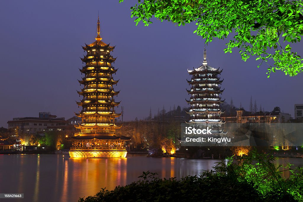 Sonne und Mond Pagoden Guilin, China - Lizenzfrei Asien Stock-Foto