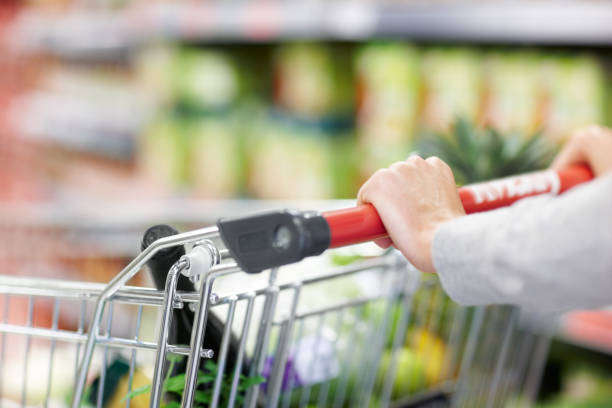 istock She's got a firm grip on grocery shopping 155422536