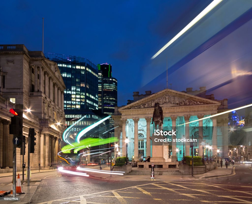 Bank of England nella City di Londra - Foto stock royalty-free di Notte