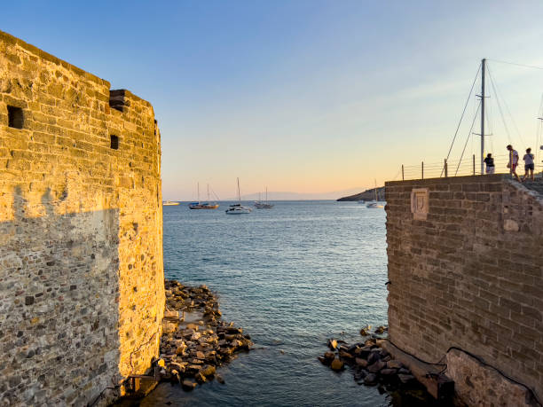 istock Sea view from surronding wall 1554285729