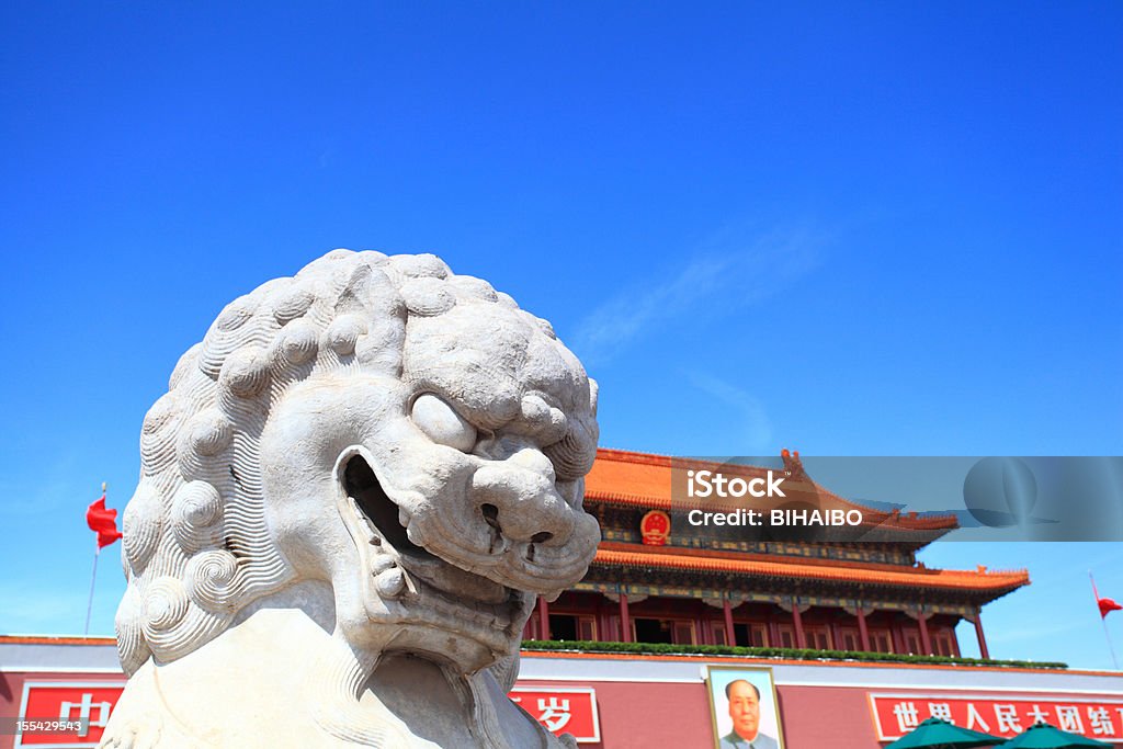 lion de Pierre - Photo de Antique libre de droits