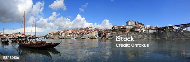 Панорамные Фото Порту Утром Португалия — стоковые фотографии и другие картинки Большой город - Большой город, Вила-Нова-ди-Гая, Вода