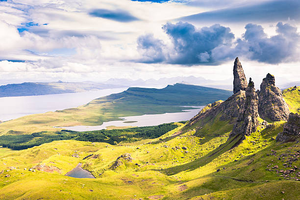 View over the Old Man of Storr  isle of skye stock pictures, royalty-free photos & images