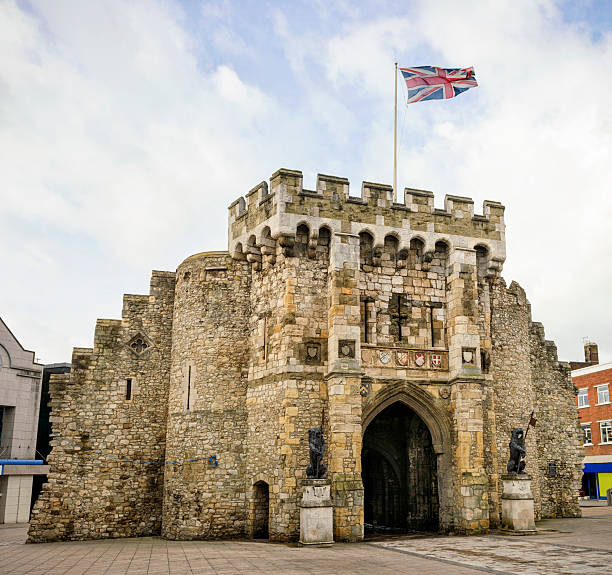 Southampton Bargate Southampton's Bargate was built around 1180AD during Norman times, and modified in the 18th century.  southampton england photos stock pictures, royalty-free photos & images