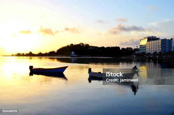 Scenic Castriescaribbeankgm Água Frente De St Lucia - Fotografias de stock e mais imagens de Castries