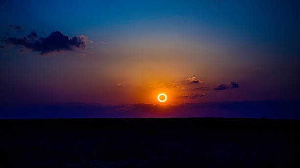 annular eclipse in new mexico, 20. mai 2012 - eklipse stock-fotos und bilder