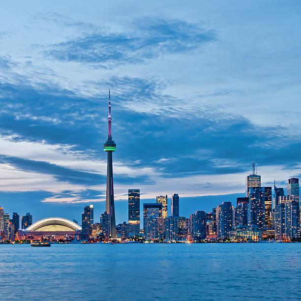 istock Toronto evening cityscape - VIII 155431598