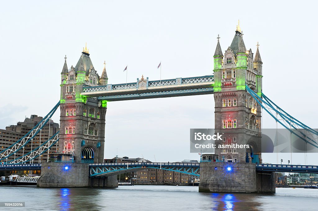 Tower Bridge a Londra - Foto stock royalty-free di 2012